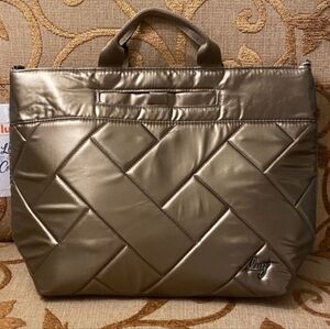 FINAL-Lug Tenor Bag With Pouch